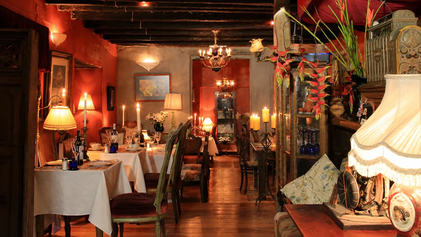 Almuerzo o cena tradicional en la candelaria